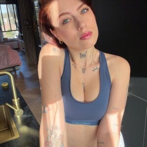 He, it’s me 💗 de SweetAnneUnique26 Foto