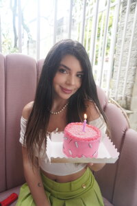 Julieta_HamptonMy birthday 18/11🥰 Bild 2