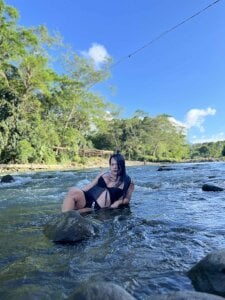 CumFactoryLuna I Love River 🏞🏞🏞 Pic 5