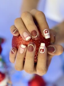 Camistar18 My stripchat nails❤️🤍 Pic 2