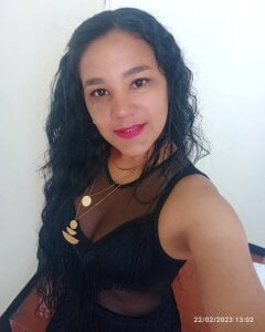 JADEELOVEE: Public ( 4 фото)