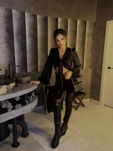 Sophia_Spark Your Mistress Pic 5