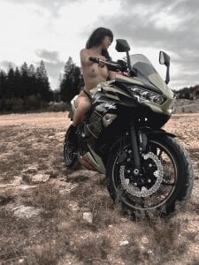 alinavampira_ Public Pic 3