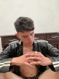 hot_teo_ kullanıcısının M/odel/aster 👁️ albümü -  fotoğraf