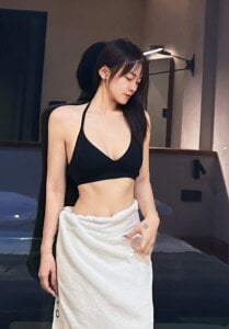 vivi-tara Public Pic 2