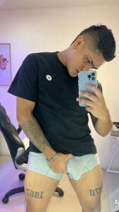 aroon_12 where fantasy meets obsession. I have a gift for those who stay until the end... too big to hide😈 Pic 3