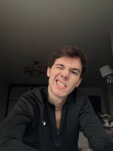 Jeremy1Scott The Warm-Up Pic