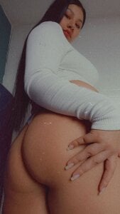 leahh_cyrus Mmmm Pic