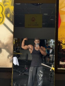 James_McBoy: Public ( 3 фото)