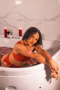 miiss_lia ❤️🔥 صورة واحدة|miiss_lia ❤️🔥 صورتان|miiss_lia ❤️🔥  3 صور|miiss_lia ❤️🔥  3 صورة