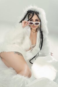 Zdjęcia EsmeraldaGracee white ⚪:  5