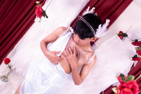 Liam_Sinclair 🌹✨ Soft eyes… bold Valentine energy. Pic 2