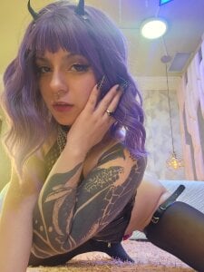 BizzyNoar Sweet and naughty 🥵🔥 Pic