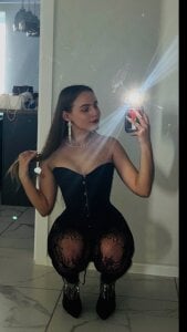 MelissaMelrey 😻❤️‍🔥 Pic 2