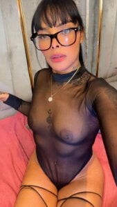 “Let me take your breath away… slowly 💫😈” od EmmaEbony_  2 snímek