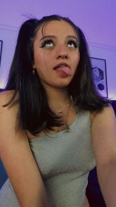 Jessica__Miller Public Pic