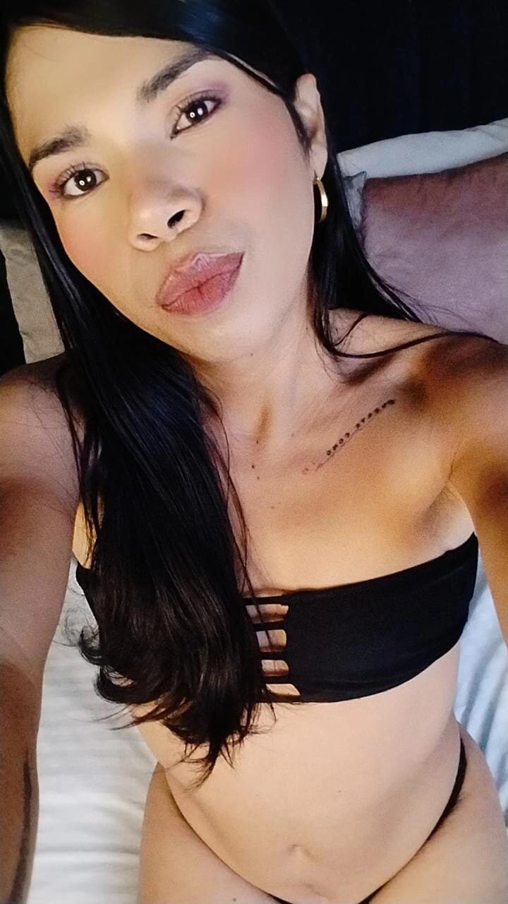 CamilaVoitt Trending Pic 4716