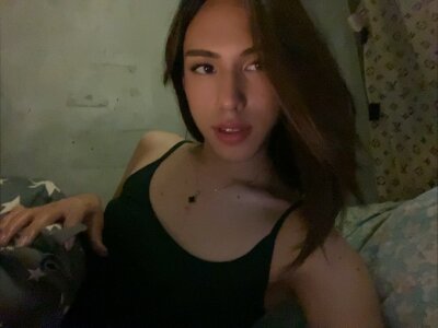 NoiRae_ Public Pic 2