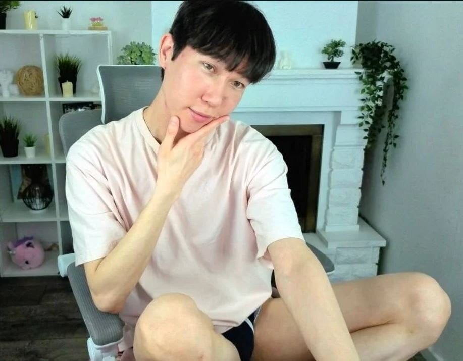 YugoAsian Populært foto 1727