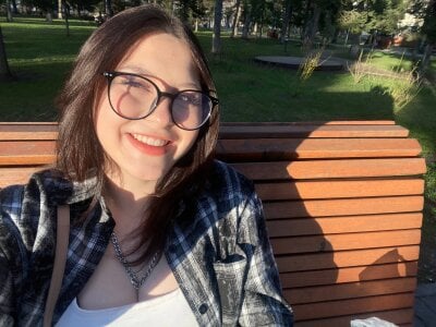 DevonaBedard Public Pic 2