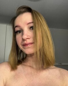 Megan_Rodgers Public Pic 3