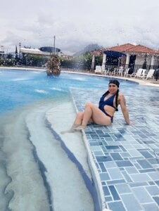 Clarise_Allen: POOL DAY ( 7 фото)