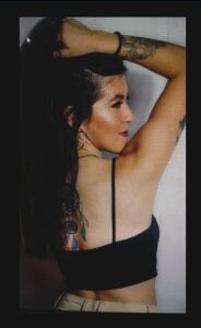 HannaOwen_ Public Gambar 4