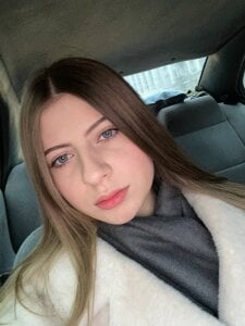 AdeleSkartel Public Fotka 5