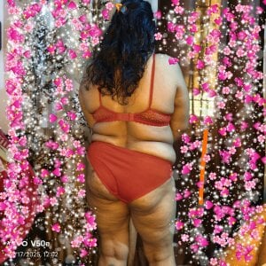 Indianhousewife38 Desi female Pic