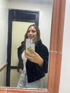 ariana_taylor23 Public 圖片 3