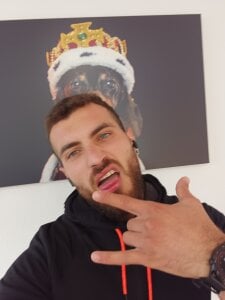 RooftopClimber Public Pic