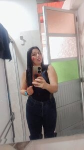 Isaaqueensi Public Pic 2