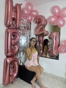 Scarlett_Sk Public Pic 4