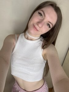 DevonaFares Tender kitty ❤️ Pic 4