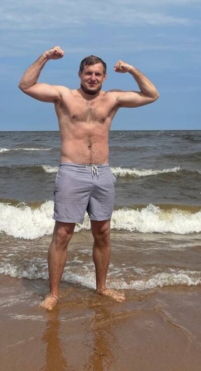 Трендове зображення  1833 belamy_john