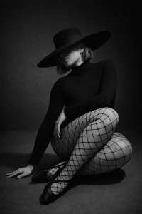 Natalia_Montoya Geometry of desire Foto 4