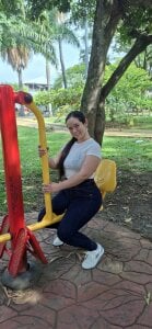 loreen_greyのPaseando por tu ciudad 🌲🍃の 2枚の写真