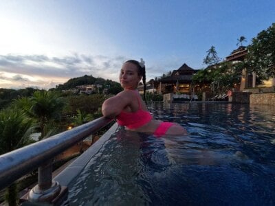 BrunetteVibe Public Εικόνα 2