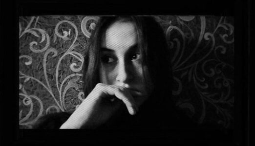 SangSlatton Do you like the color red?) Pic 3