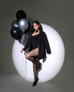 BellaNaye_ black birthday Pic 9