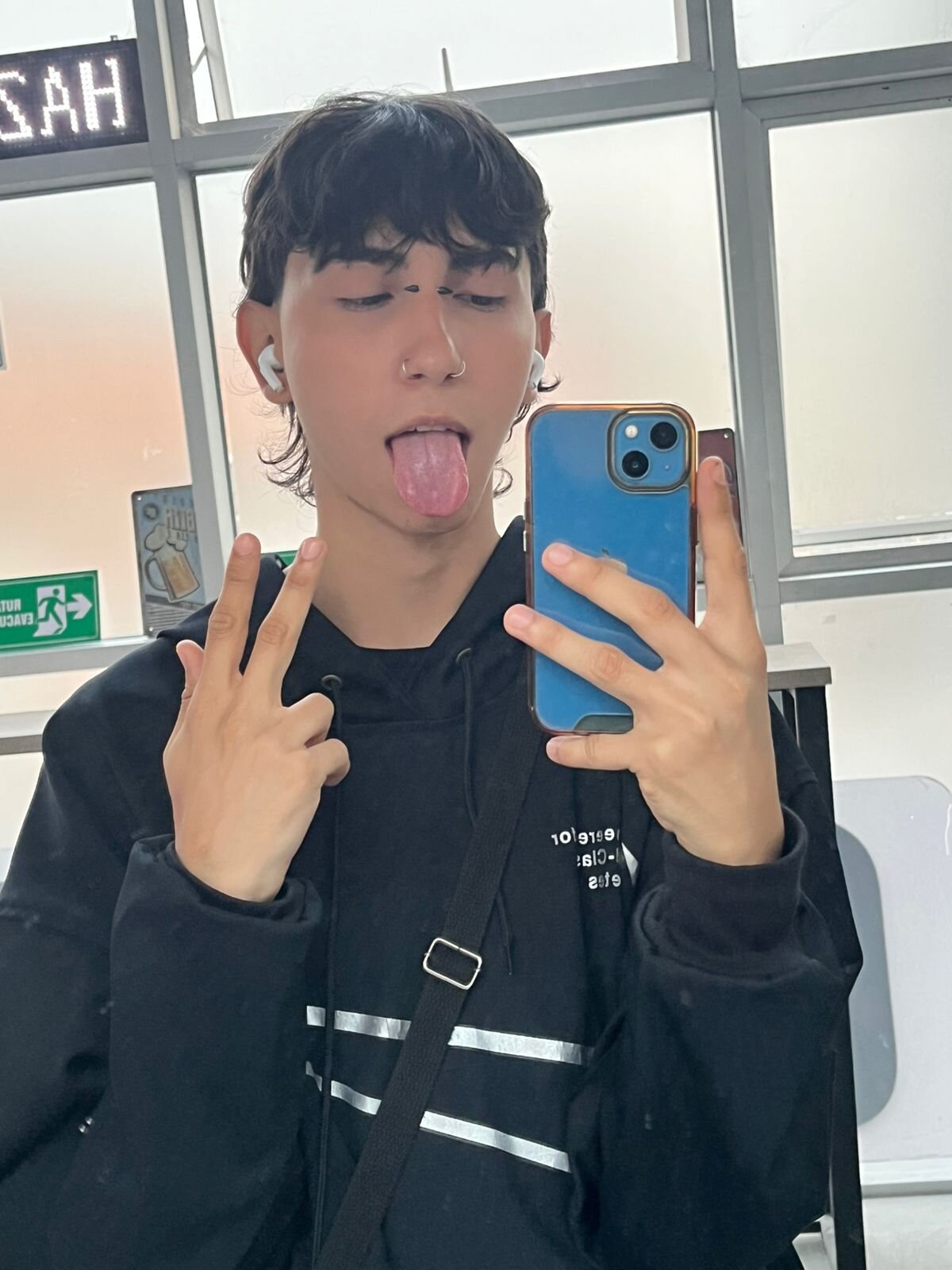 Milan_LewisS  4915. kiemelt képe