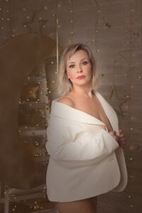 FlirtyFox_ Just me Pic 3