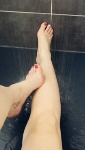 MissSweetYumi Des pieds et des mains Photo 2