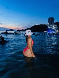 beach vacation de Skcarlet_beckett  4 Imagens