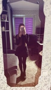 me de TinyTifa  Imagens