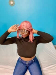 LolaJenkinss Casual ♥ Pic 2