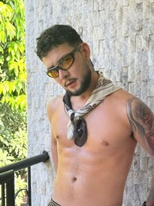 noah_corvelle new Pic