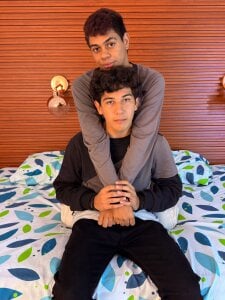 peakk_twiinns Public Kuva