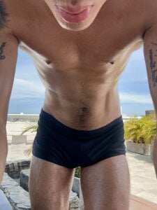 Big_ValentinHunk Public Pic 4