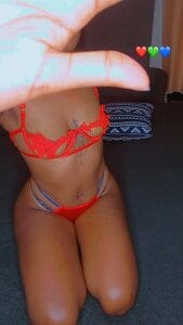 Naughtylong Public Kuva